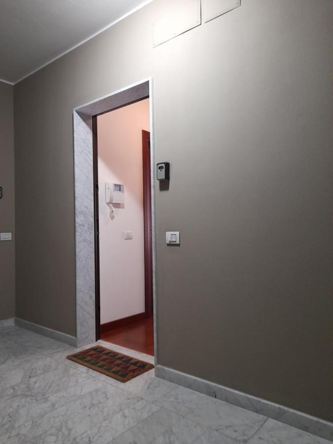 Da Sofia Apartment-Parking Cagliari Esterno foto